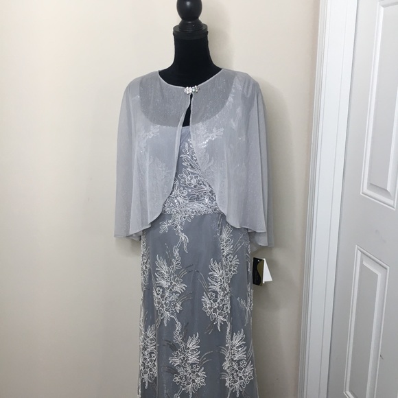 Ignite Evenings New York Evening Gown Size 12 - Picture 5 of 5